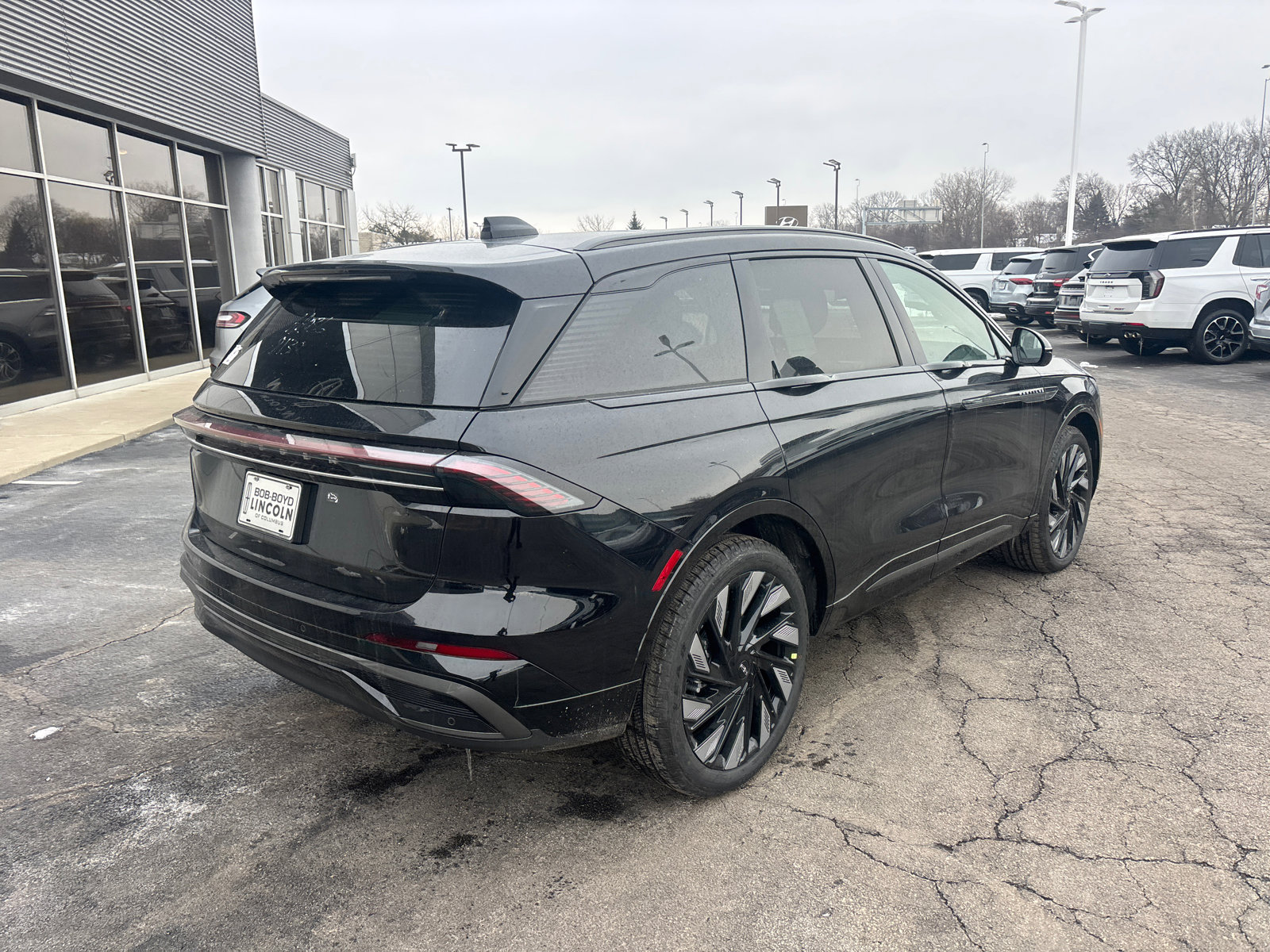 New 2026 Lincoln Nautilus Reserve w/ Jet Appearance Package AWD/4WD image 7