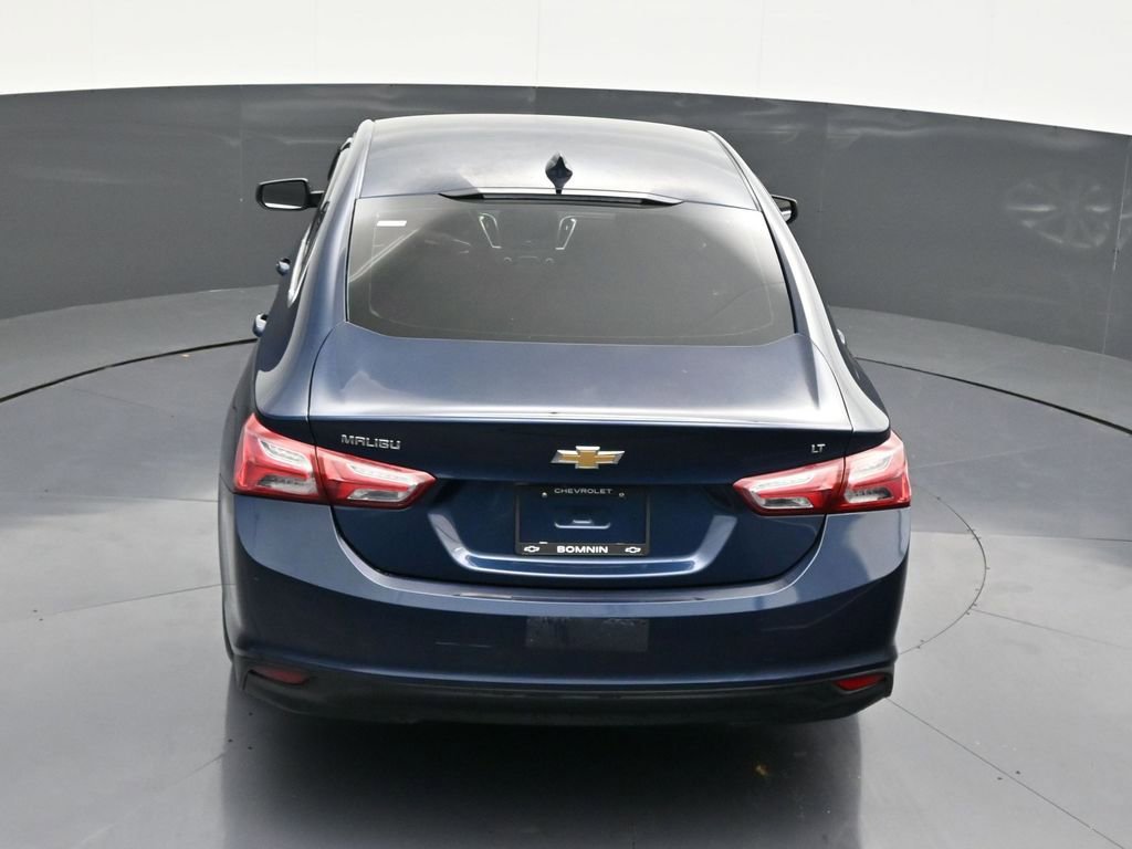 Used 2019 Chevrolet Malibu LT image 18