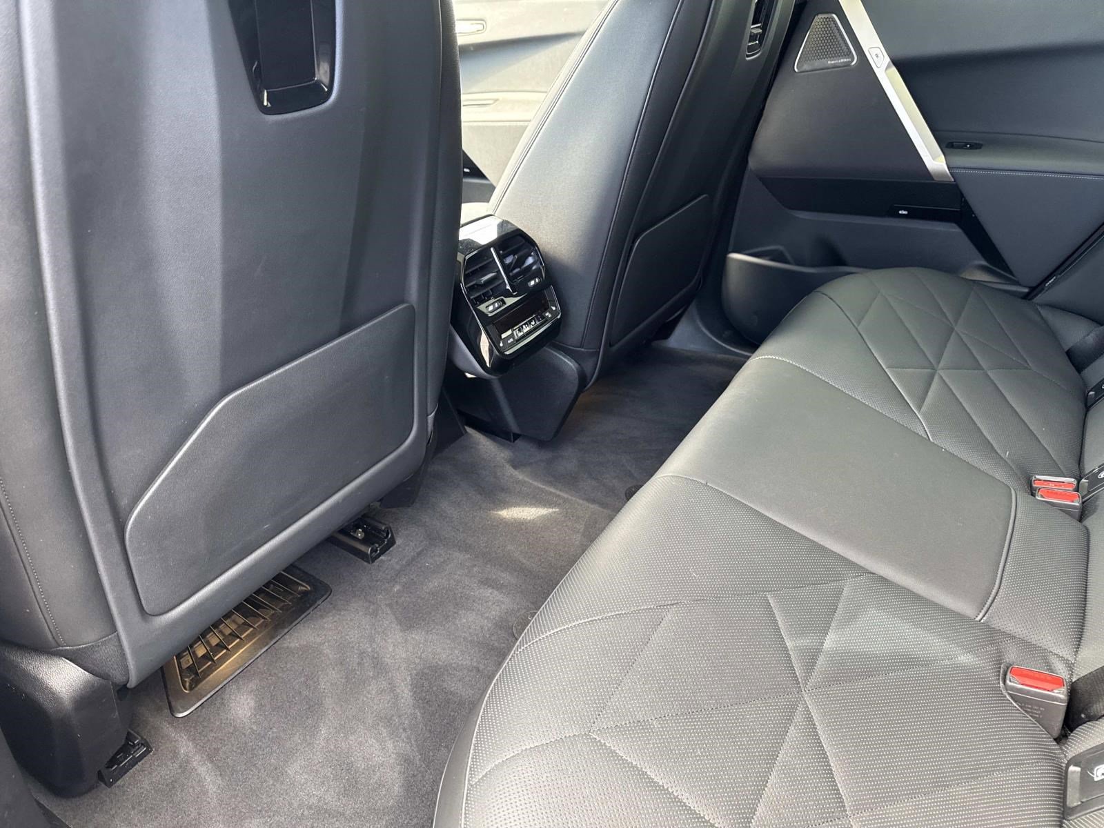 Certified 2023 BMW iX M60 w/ Executive Package AWD/4WD image 14