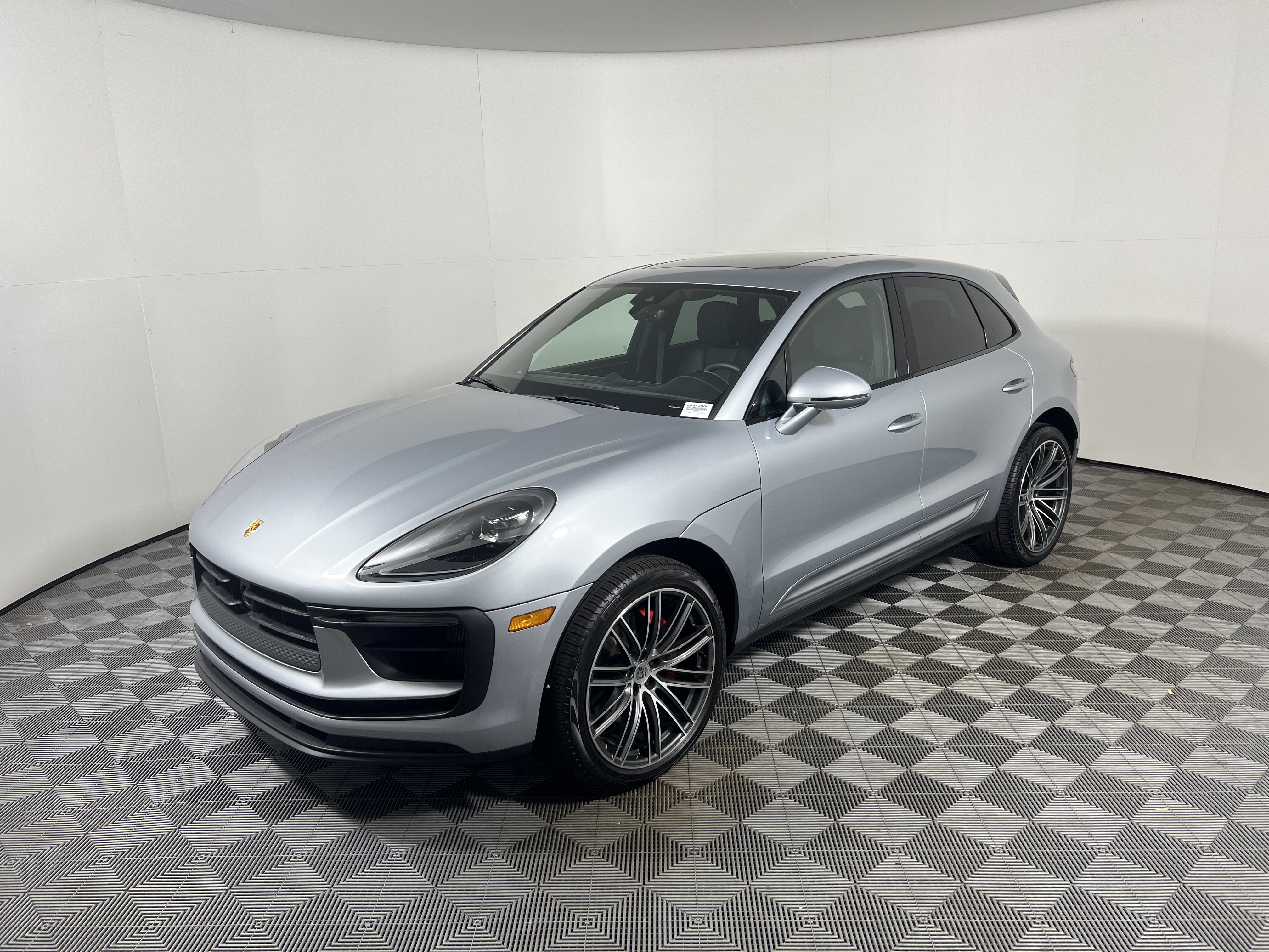 Certified 2026 Porsche Macan S AWD/4WD image 11