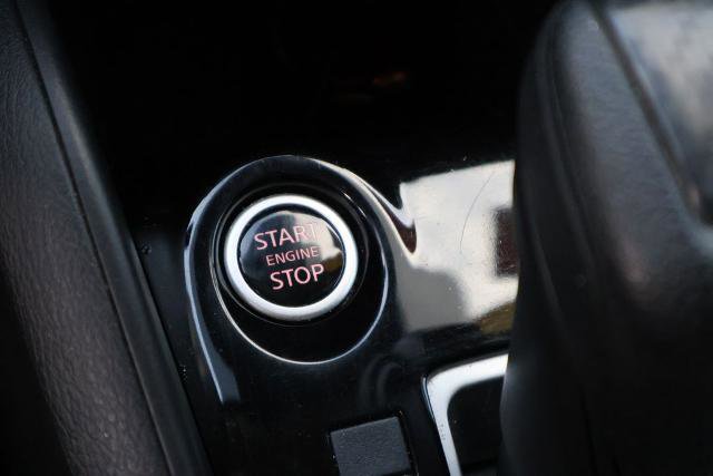 Certified 2022 Nissan Versa SV w/ Electronics Package image 21