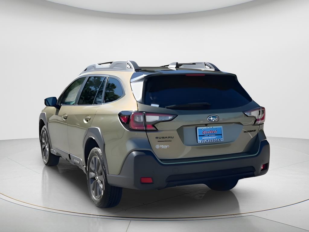 Used 2025 Subaru Outback Onyx Edition image 7