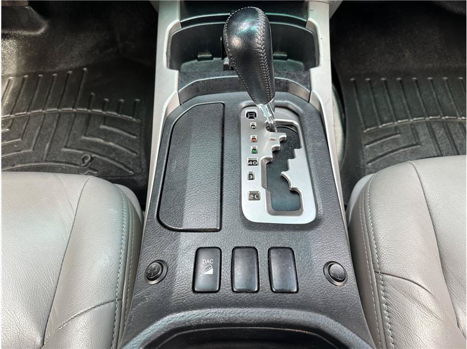 Used 2007 Toyota 4Runner SR5 AWD/4WD image 26