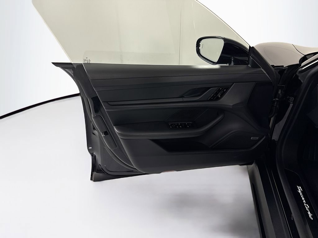 Used 2020 Porsche Taycan Turbo image 25