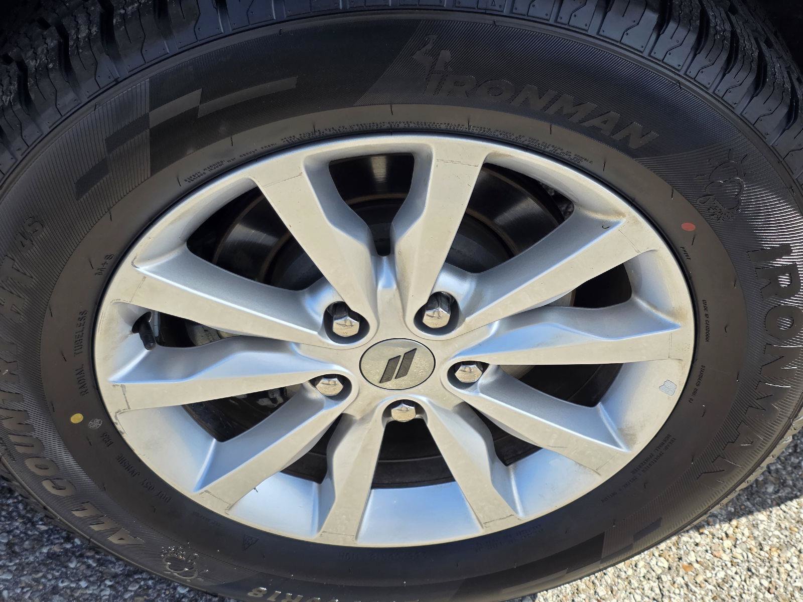 Used 2023 Dodge Durango SXT RWD image 38