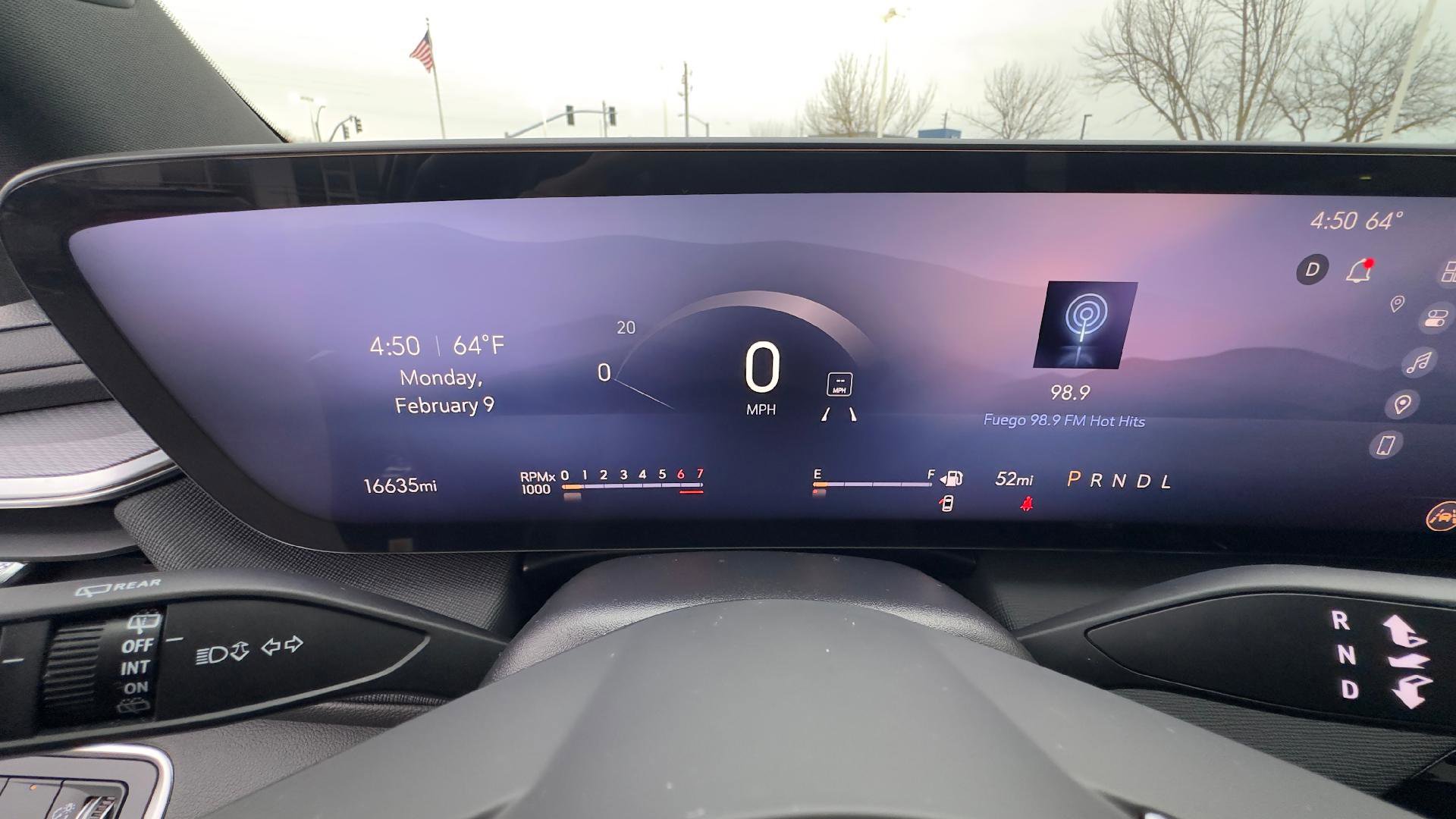 Used 2025 Buick Enclave Sport Touring image 17