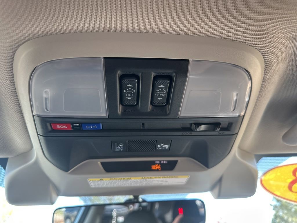 Used 2018 Subaru Crosstrek 2.0i Limited AWD/4WD image 9