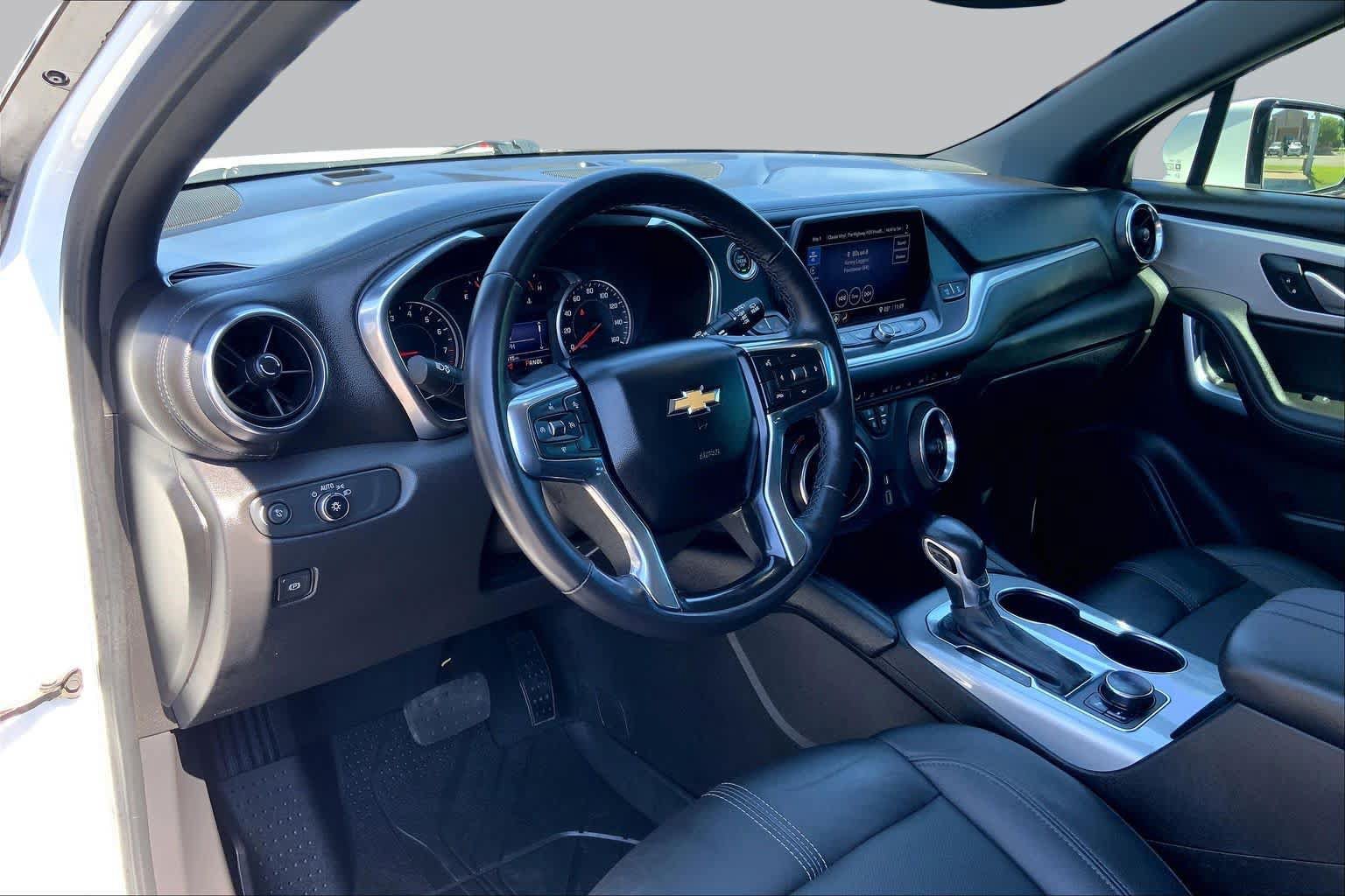 Used 2022 Chevrolet Blazer LT w/ LPO, Black Accent Package FWD image 18