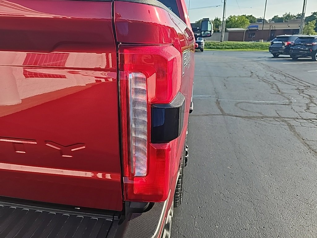 New 2025 Ford F250 Lariat w/ Lariat Ultimate Package image 6