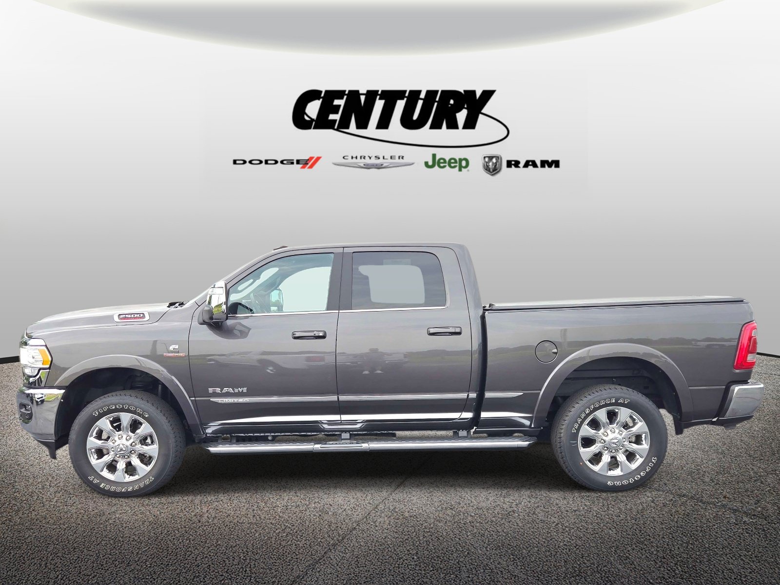 Used 2024 RAM 2500 Limited AWD/4WD image 7