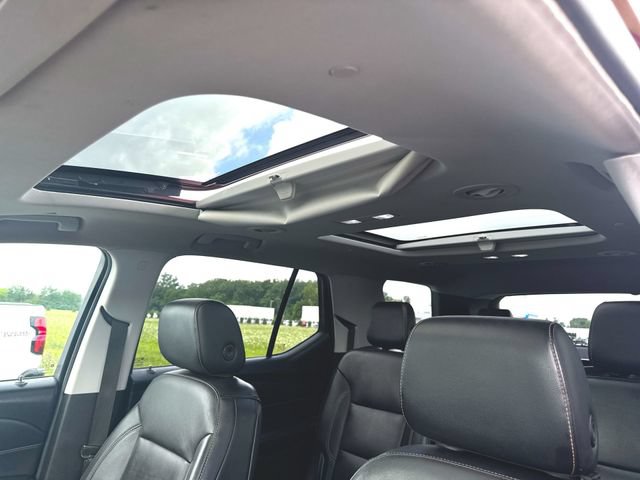 Used 2018 Chevrolet Traverse LT AWD/4WD image 19