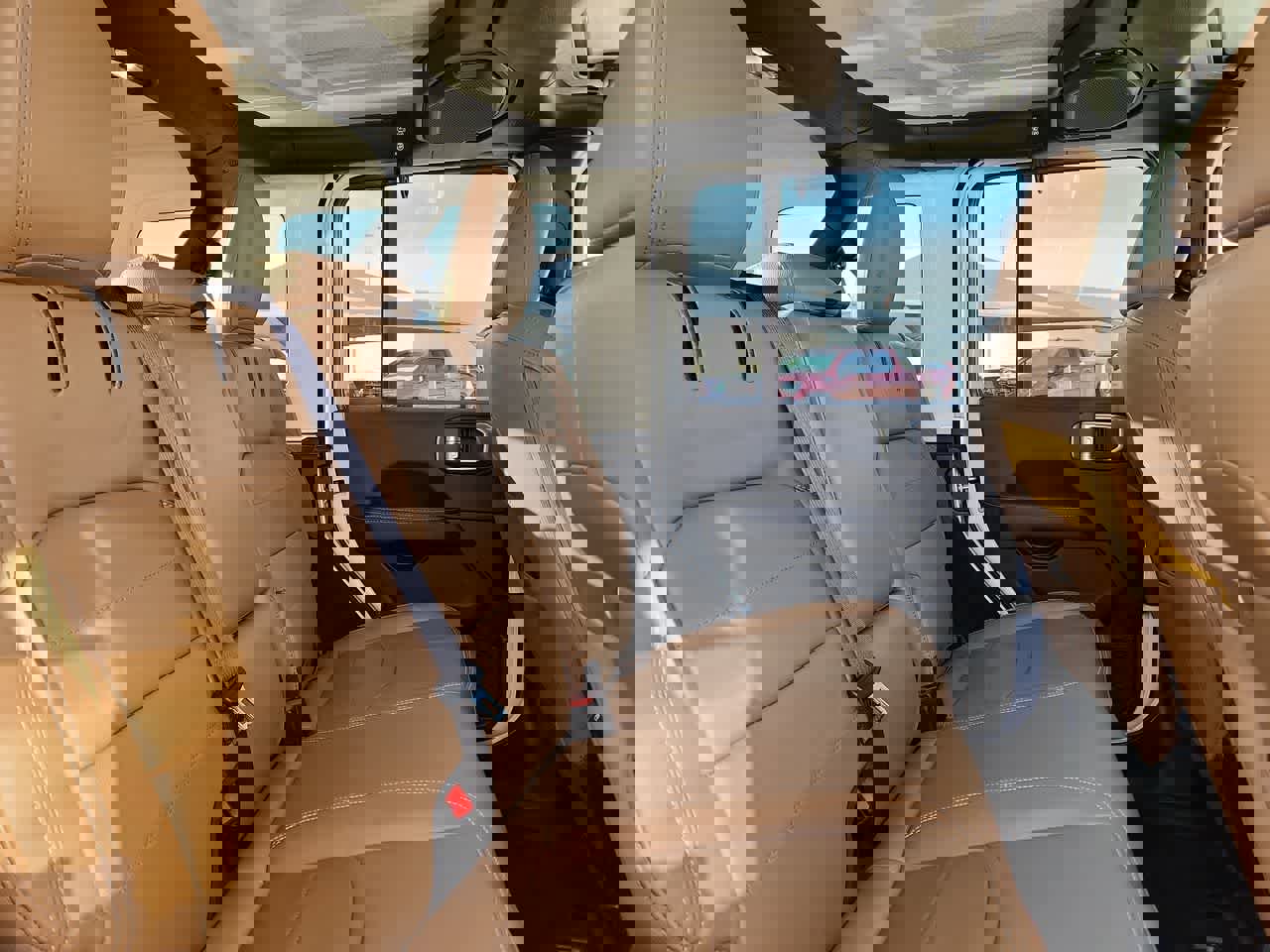 Used 2023 Jeep Wrangler Sahara w/ Cold Weather Group image 17