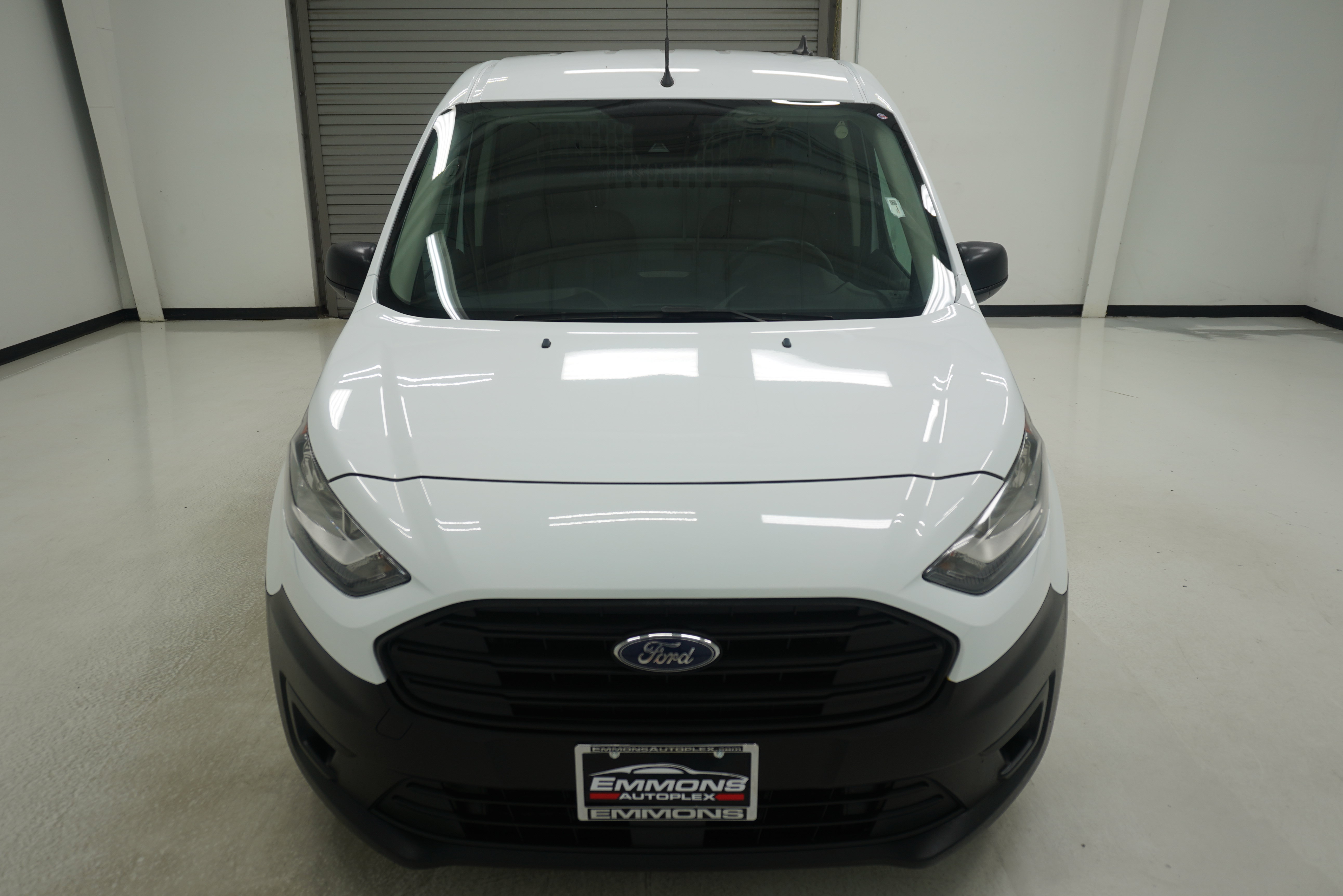 Used 2022 Ford Transit Connect XL FWD image 2