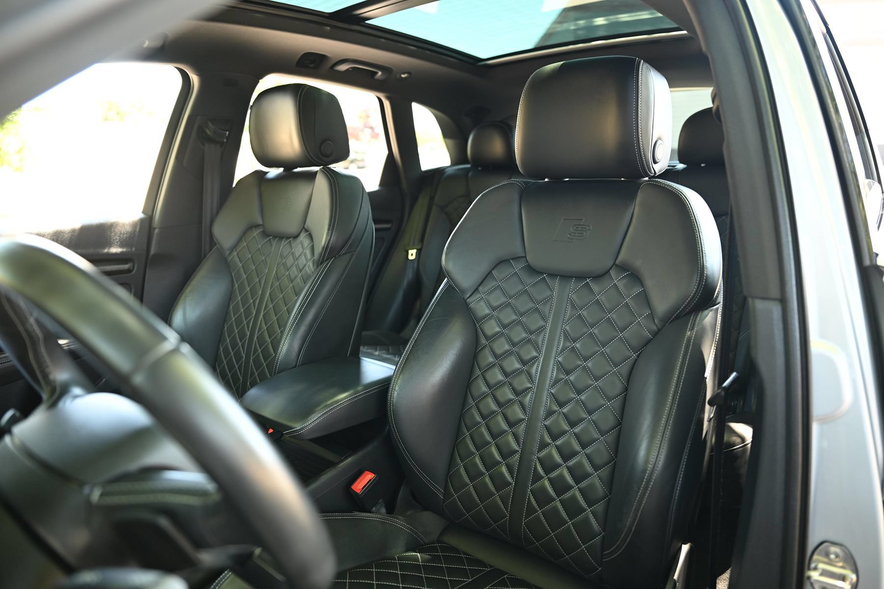 Used 2019 Audi SQ5 Premium Plus AWD/4WD image 14