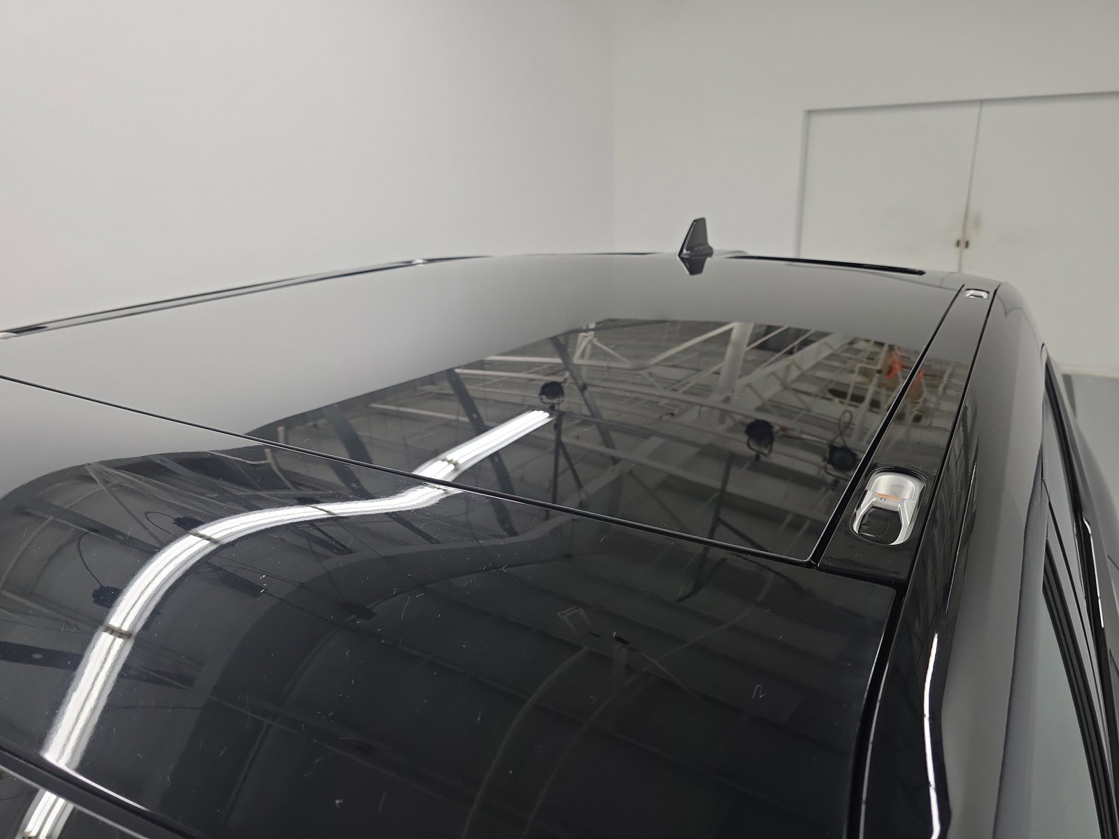 Used 2022 Rivian R1T Adventure image 13