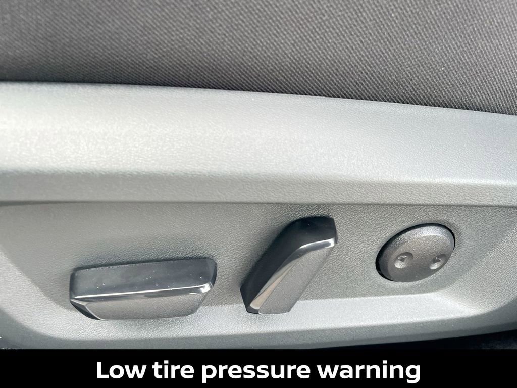 New 2026 Nissan Rogue SV AWD/4WD image 24