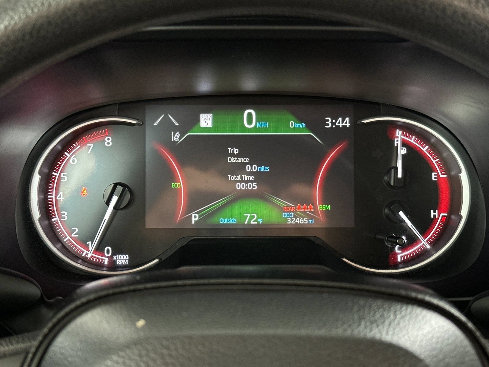 Used 2025 Toyota RAV4 XLE FWD image 22