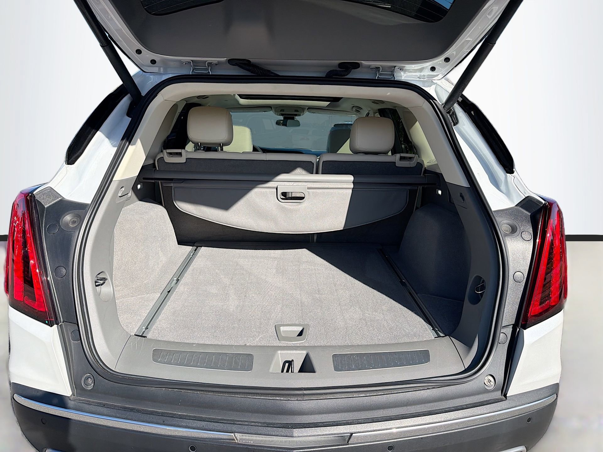 Used 2021 Cadillac XT5 Premium Luxury image 13