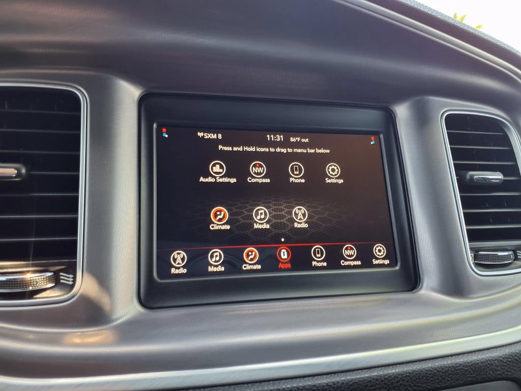 Used 2022 Dodge Charger SXT RWD image 3