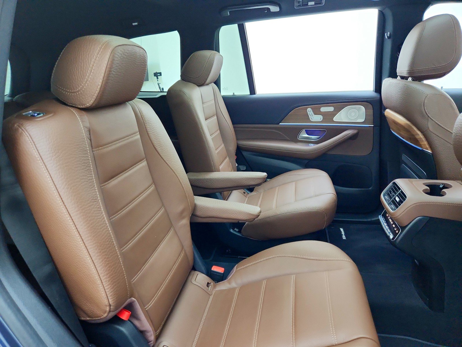 Certified 2024 Mercedes-Benz GLS 450 4MATIC w/ AMG Line Exterior image 33
