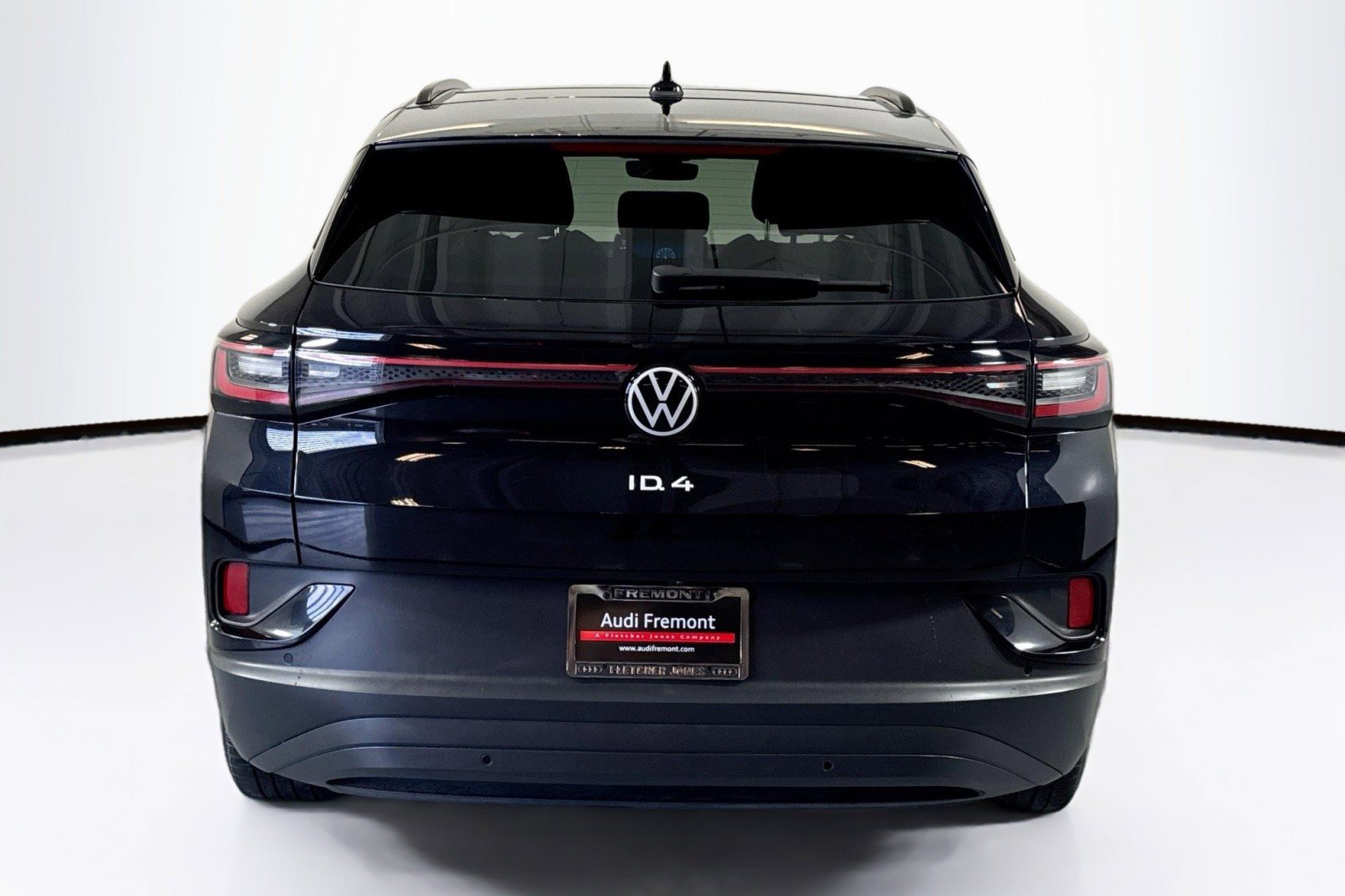 Used 2023 Volkswagen ID.4 S image 6