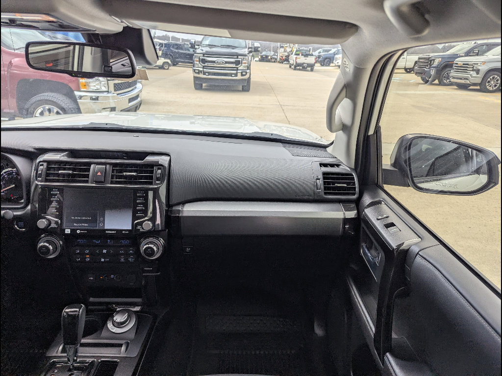 Used 2021 Toyota 4Runner Nightshade image 4