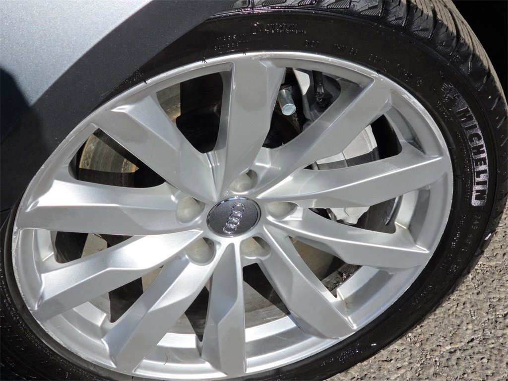 Used 2018 Audi A5 2.0T Premium image 7