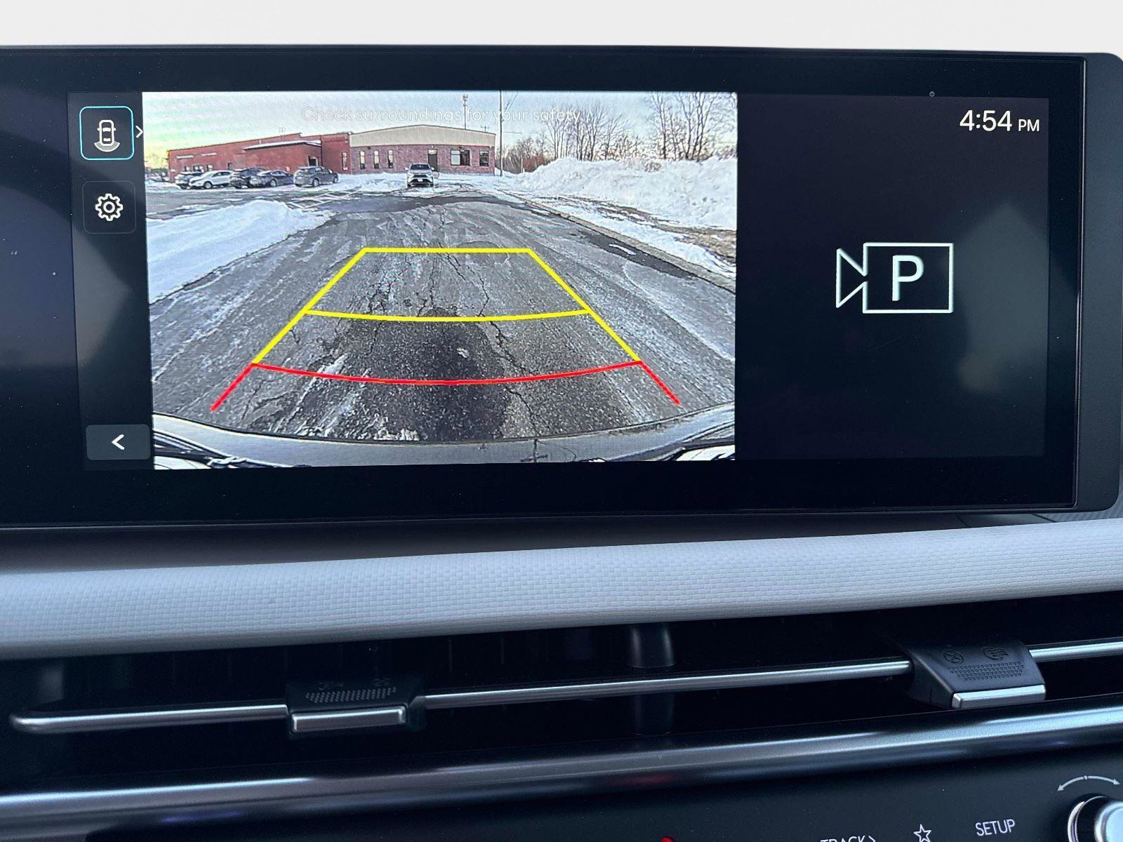 Certified 2025 Hyundai Tucson SE image 26