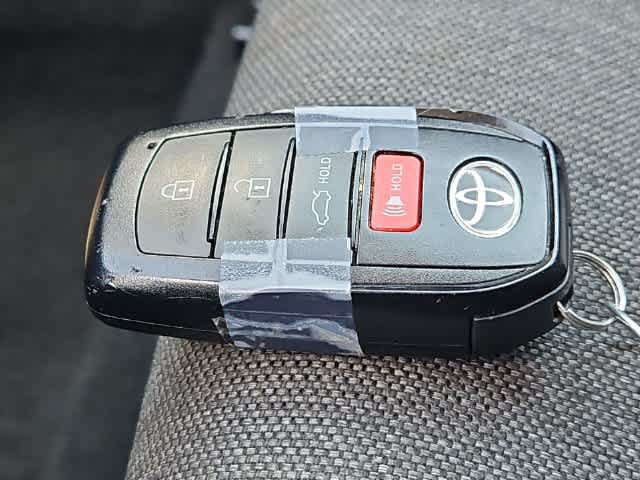Used 2025 Toyota Camry LE FWD image 28