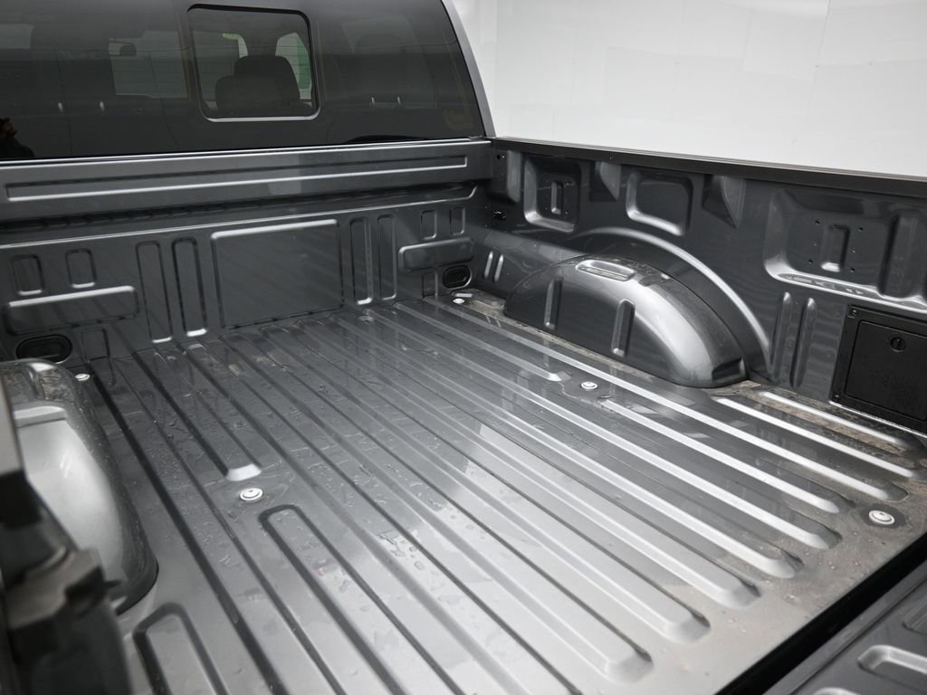 New 2025 Ford F150 XLT w/ Equipment Group 303A High image 28