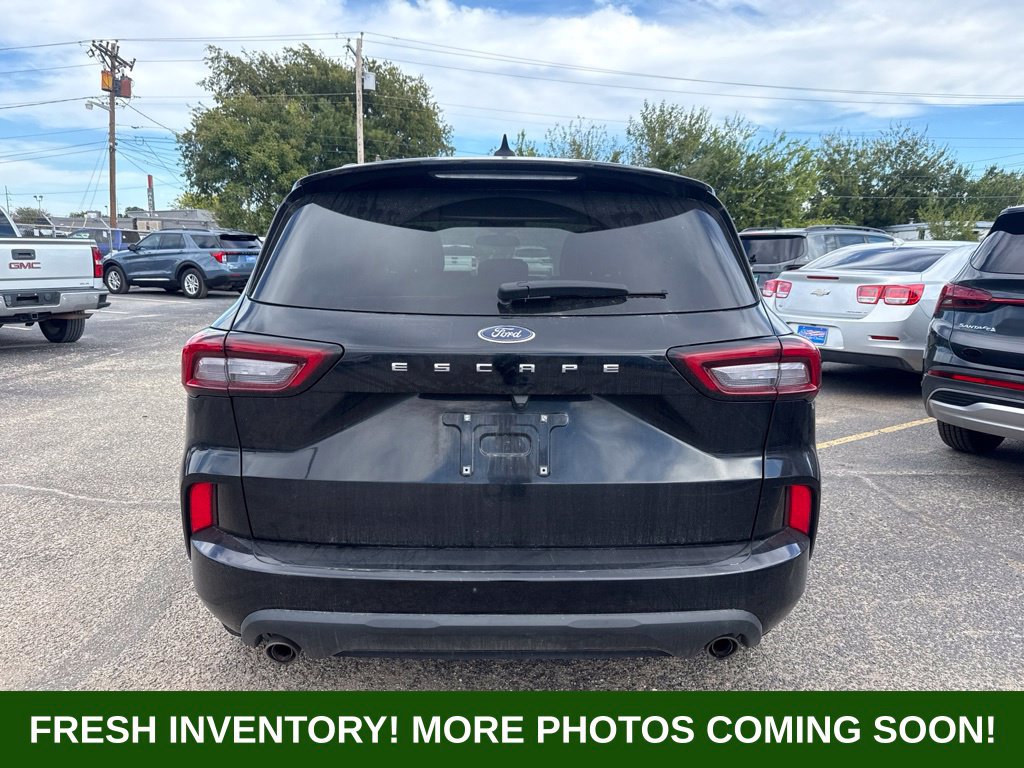 Used 2024 Ford Escape ST-Line FWD image 3