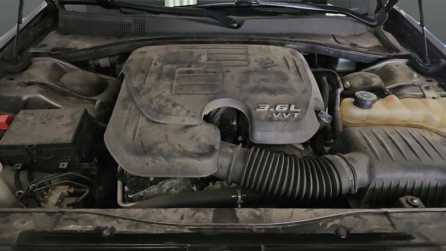 Used 2017 Chrysler 300 S AWD/4WD image 29