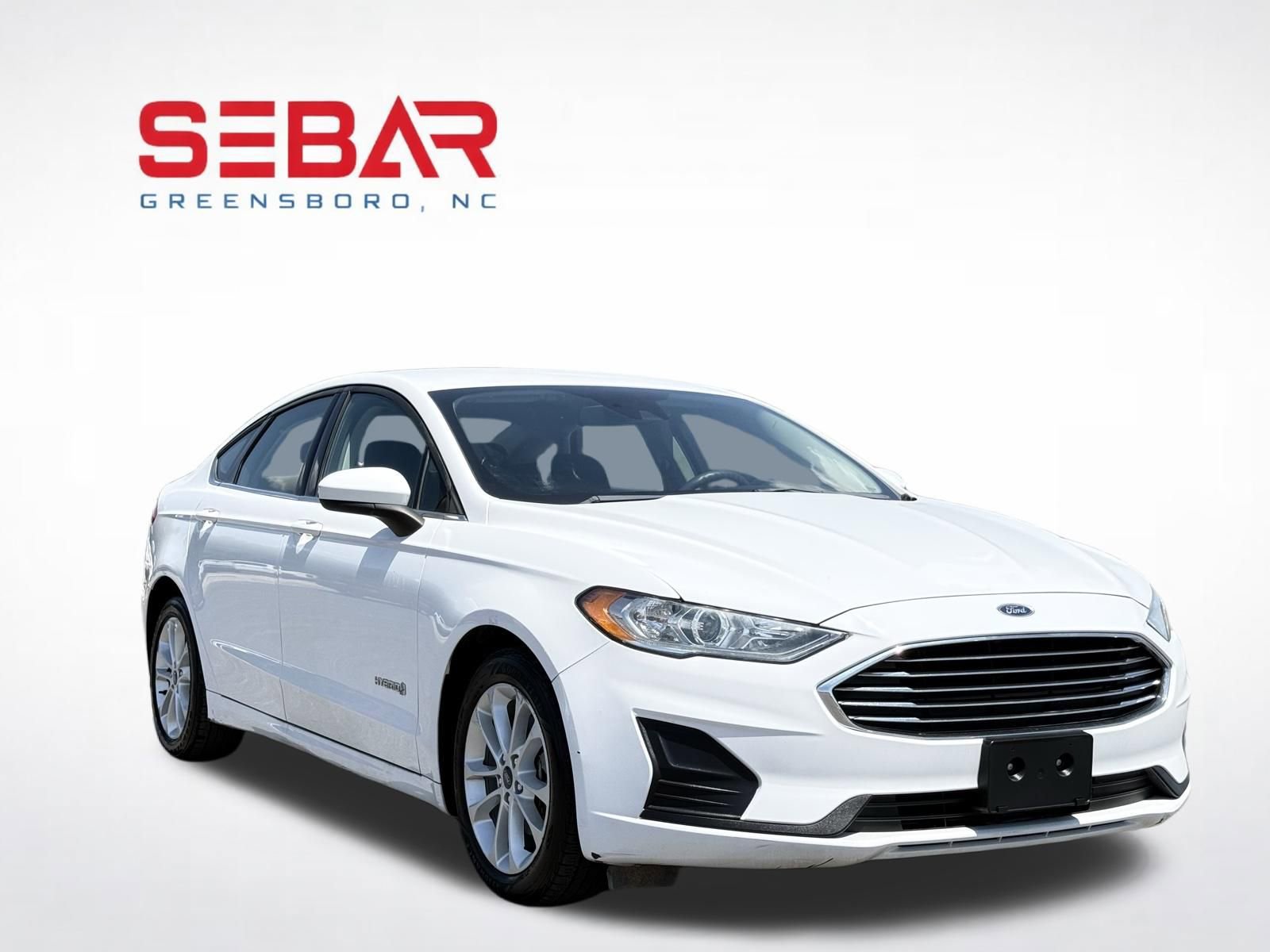 Used 2019 Ford Fusion SE FWD image 3