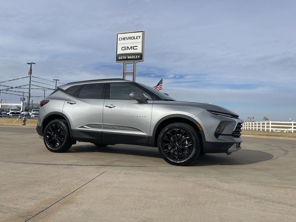 New 2026 Chevrolet Blazer LT w/ Convenience Package