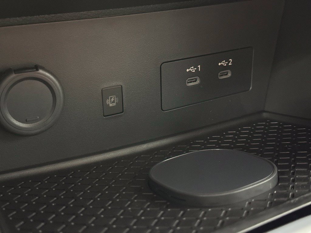 New 2026 Nissan Pathfinder Platinum AWD/4WD image 16
