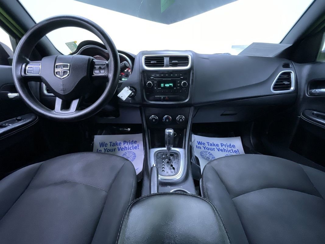 Used 2014 Dodge Avenger SE w/ Rallye Appearance Group image 18