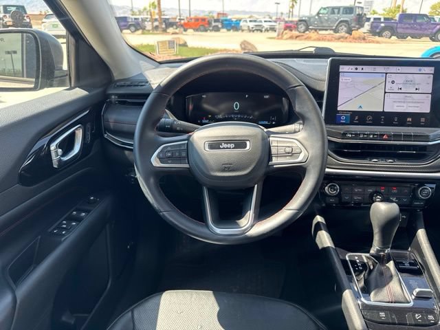 Certified 2022 Jeep Compass Trailhawk w/ Trailhawk Elite Group AWD/4WD image 15