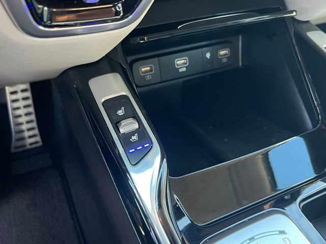Certified 2024 Kia Sorento SX Prestige AWD/4WD image 23