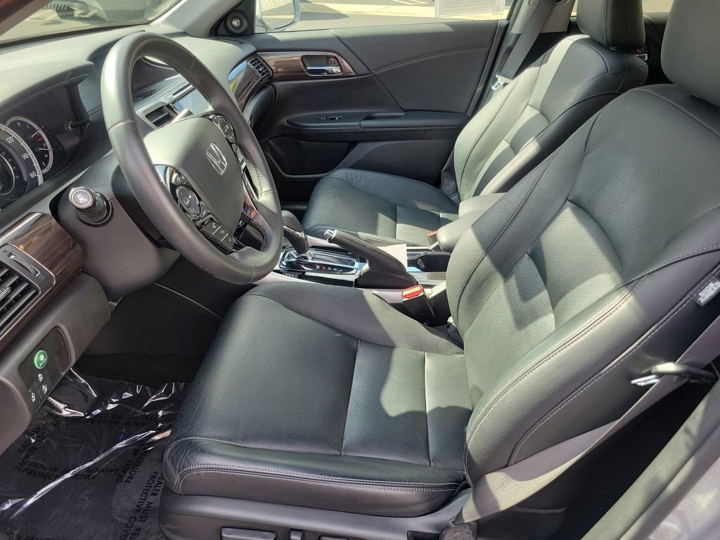 Used 2016 Honda Accord EX-L image 16