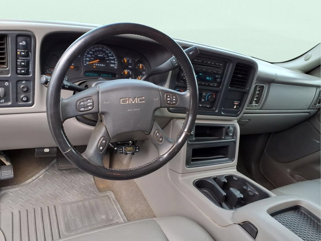 Used 2007 GMC Sierra 3500 SLT w/ Heavy-Duty Power Package AWD/4WD image 15