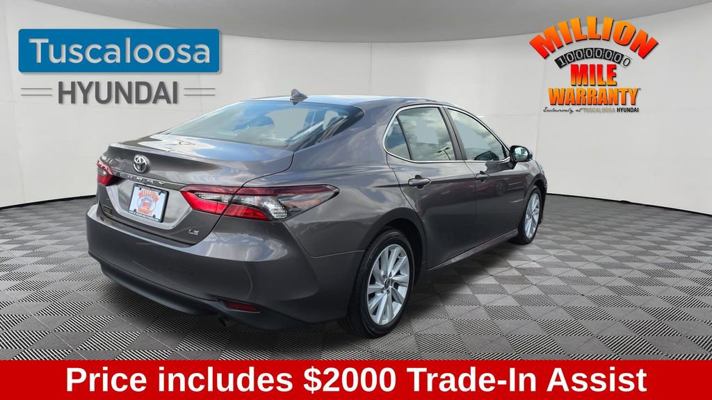 Used 2024 Toyota Camry LE FWD image 8