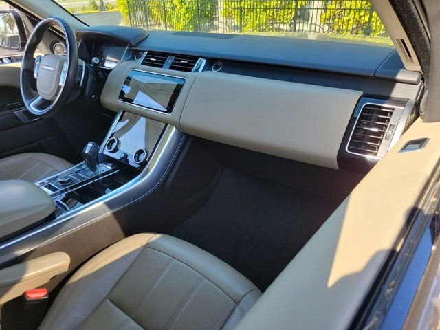 Used 2022 Land Rover Range Rover Sport HSE Silver Edition image 12