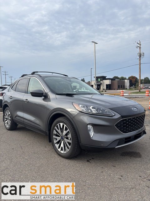Used 2022 Ford Escape Titanium w/ Class II Trailer Tow Package