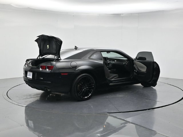 Used 2013 Chevrolet Camaro LS RWD image 50