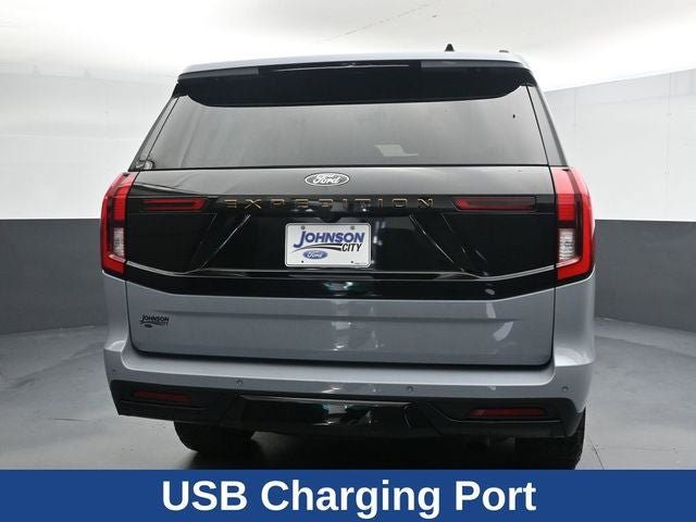 Used 2025 Ford Expedition Tremor AWD/4WD image 12