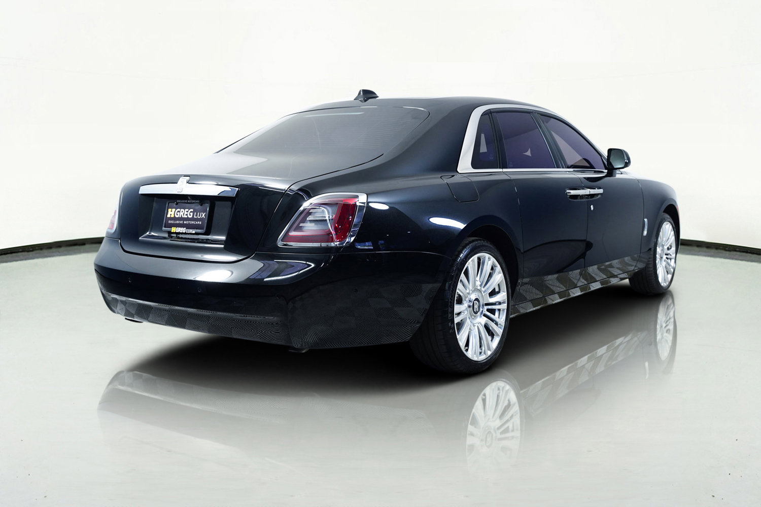 Used 2022 Rolls-Royce Ghost image 12