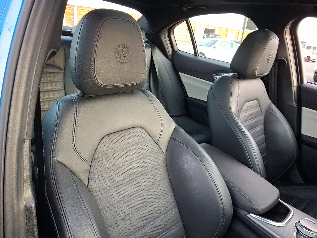 Used 2020 Alfa Romeo Giulia Ti Sport w/ Quick Order Package 22S Sport image 13