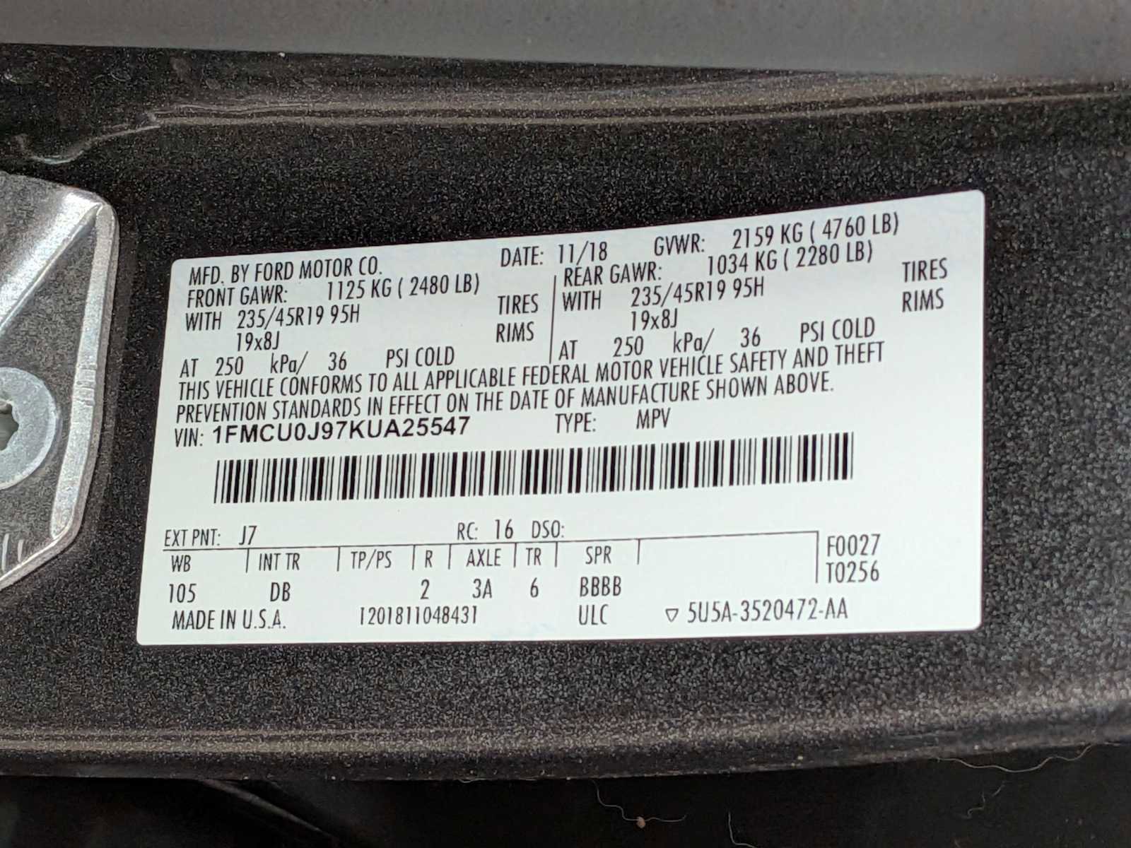 Used 2019 Ford Escape Titanium image 36