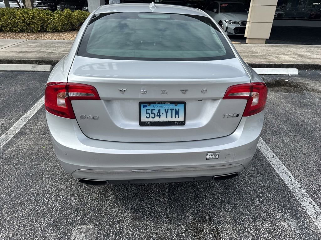 Used 2017 Volvo S60 T5 Inscription w/ Convenience Package AWD/4WD image 9
