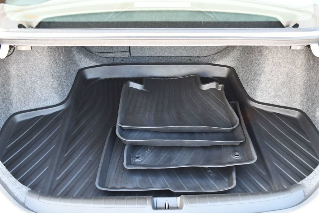 Used 2018 Honda Accord EX-L image 16